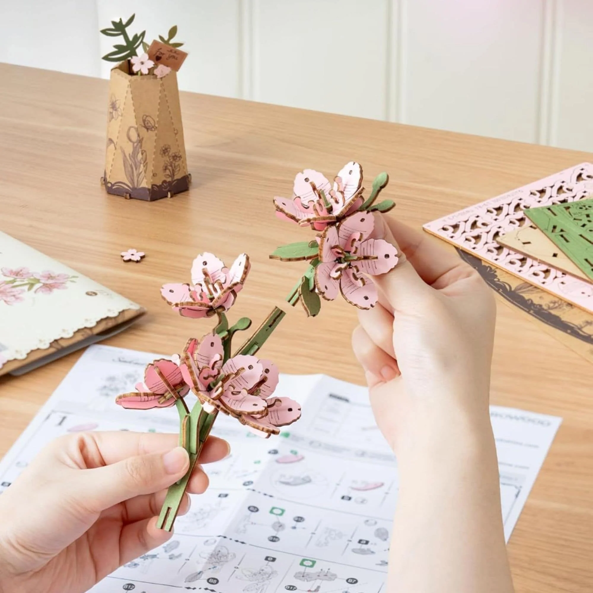 Rowood Wooden Bloom Craft - Miniatura Armable Flor Sakura - Image 5